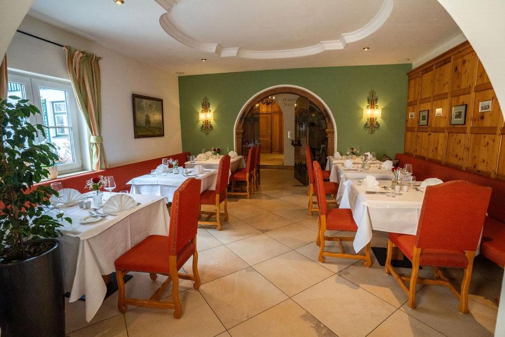 Gut Altholz Landhotel Und Restaurant Hutter Plattling Exterior foto